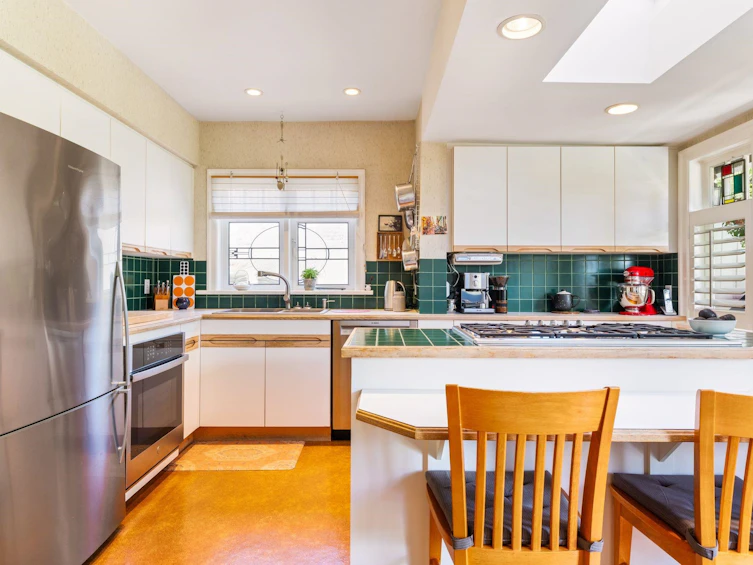 4057 W 18th Avenue, Vancouver, BC, V6S 1B9 - 6