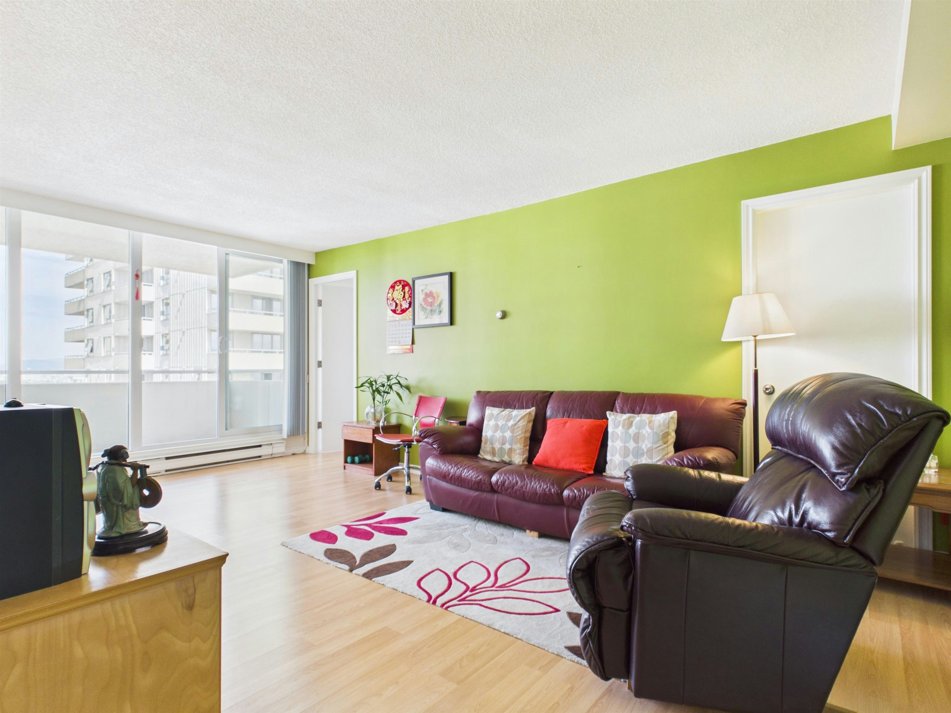 1702-5645 Barker Avenue, Burnaby, BC, V5H 3Z5 - 6
