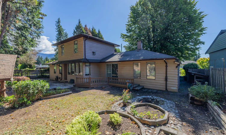 2495 Lauralynn Drive