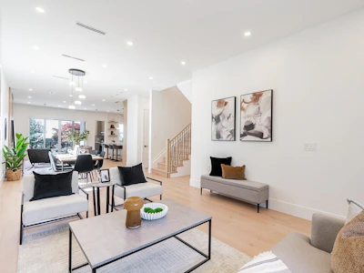 2-4278 Watling Street - 5