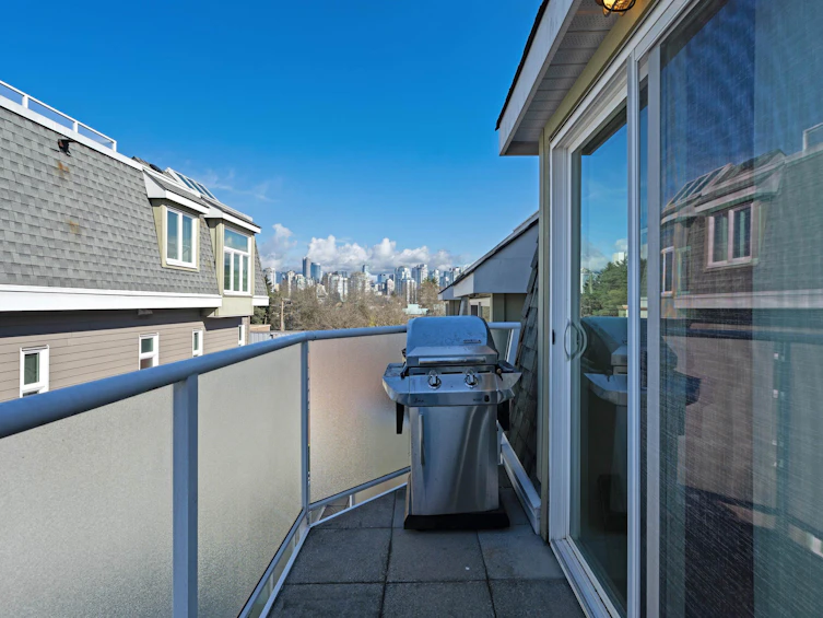 2251 Heather Street, Vancouver, BC, V5Z 4J9 - 31