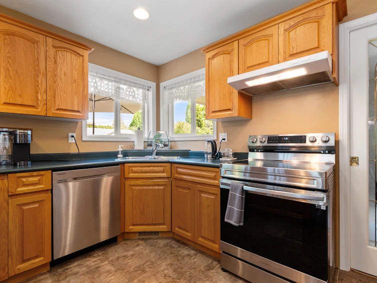 10027 Merritt Drive, Chilliwack, BC, V2P 7Z2 - 26