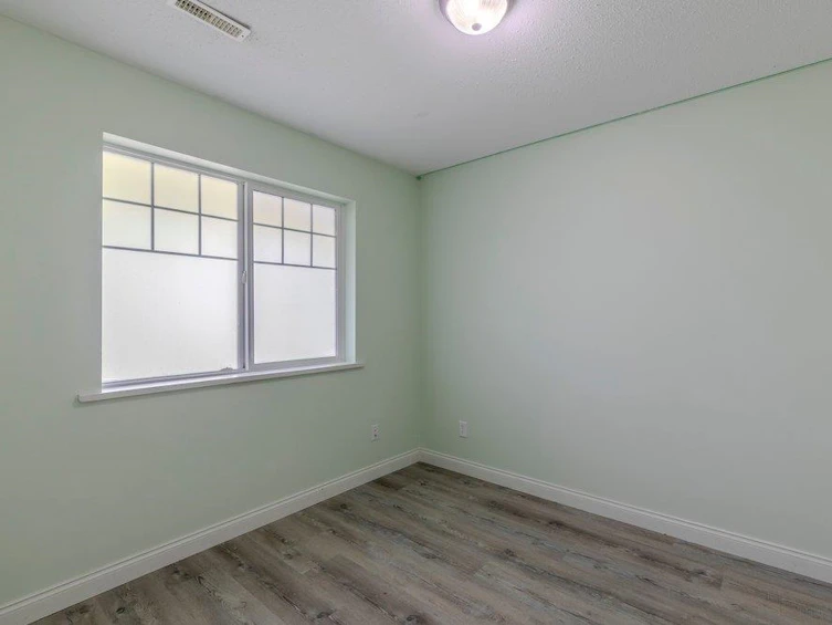 8627 Henderson Street, Mission, BC, V2V 7P9 - 6