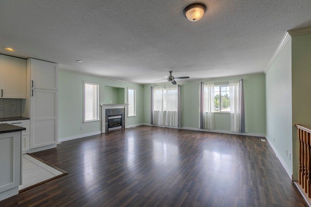 8627 Henderson Street, Mission, BC, V2V 7P9 - 14