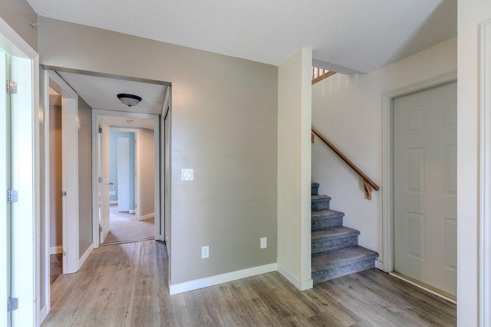 8627 Henderson Street, Mission, BC, V2V 7P9 - 4