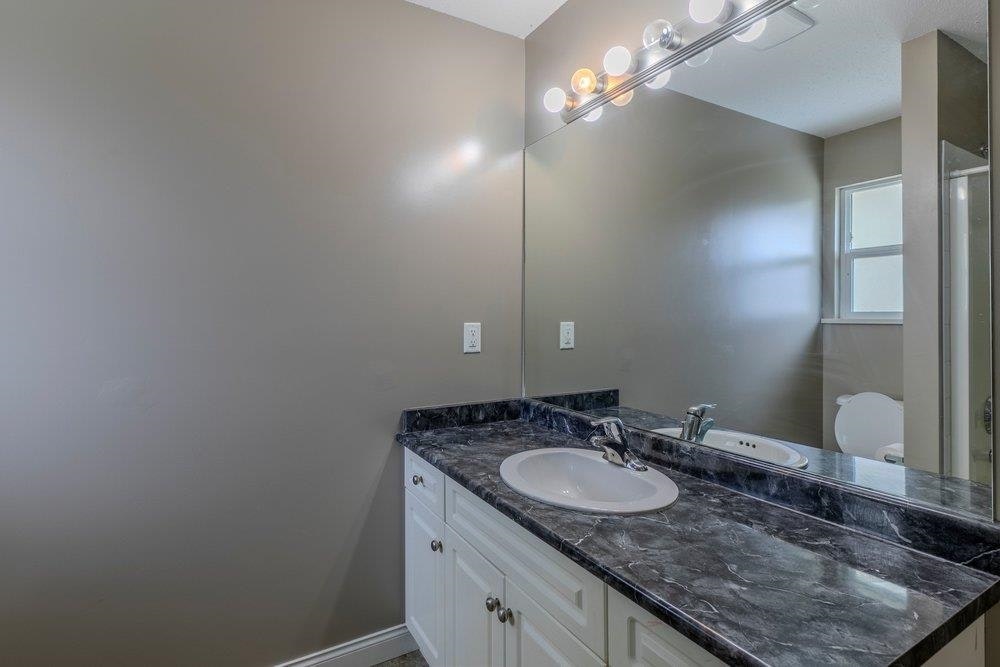 8627 Henderson Street, Mission, BC, V2V 7P9 - 29