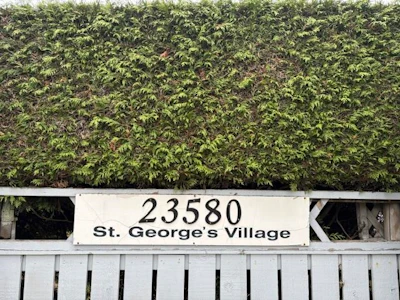 22-23580 Dewdney Trunk Road - 2