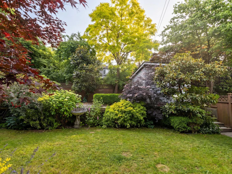 888 E 30th Avenue, Vancouver, BC, V5V 2W1 - 35