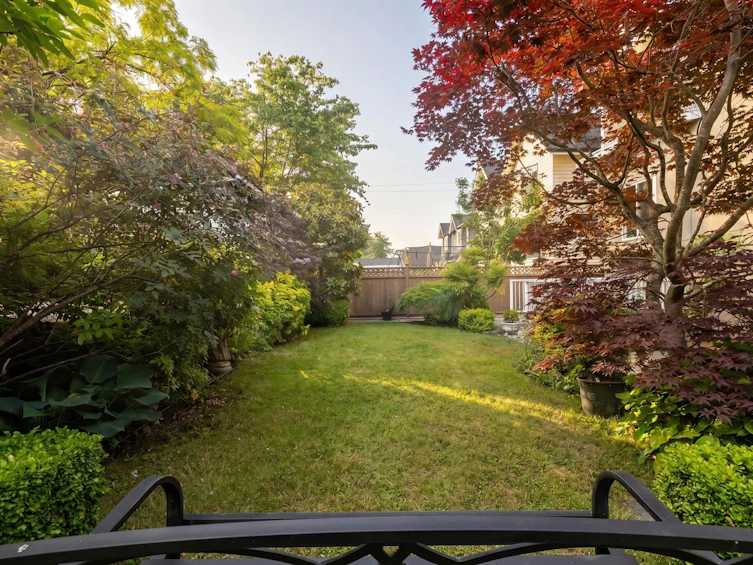 888 E 30th Avenue, Vancouver, BC, V5V 2W1 - 32