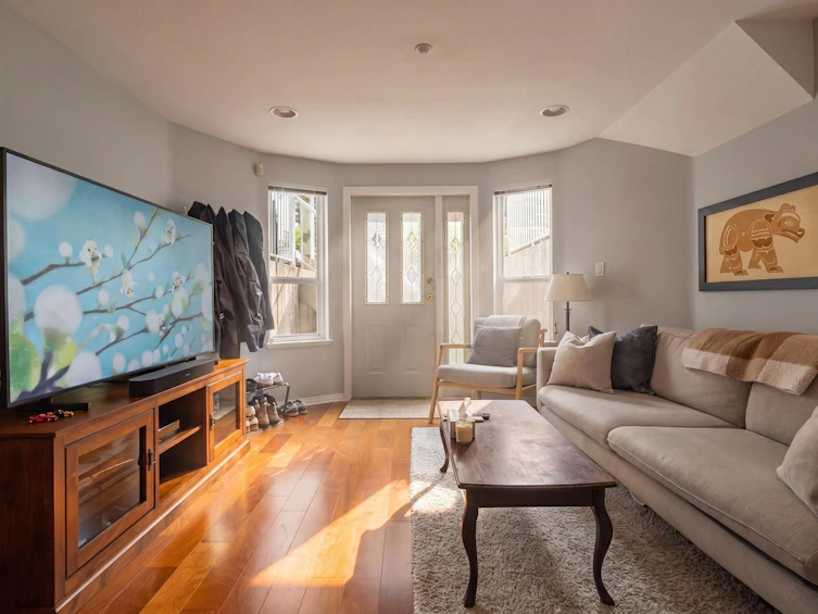 888 E 30th Avenue, Vancouver, BC, V5V 2W1 - 27