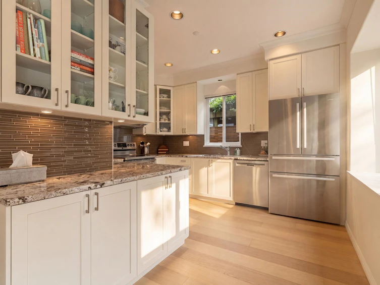 888 E 30th Avenue, Vancouver, BC, V5V 2W1 - 12