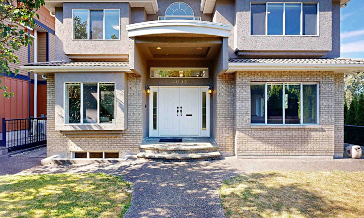 4093 Nithsdale Street