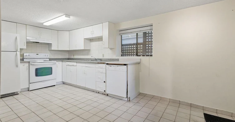 Ground level-3229 W 11th Avenue, Vancouver, BC, V6K 2M9 - 13