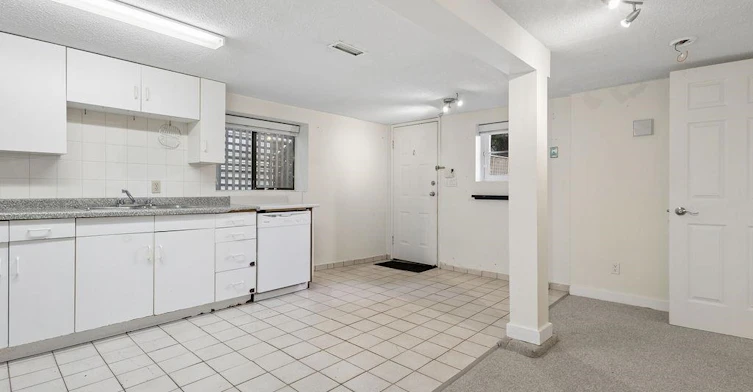 Ground level-3229 W 11th Avenue, Vancouver, BC, V6K 2M9 - 12