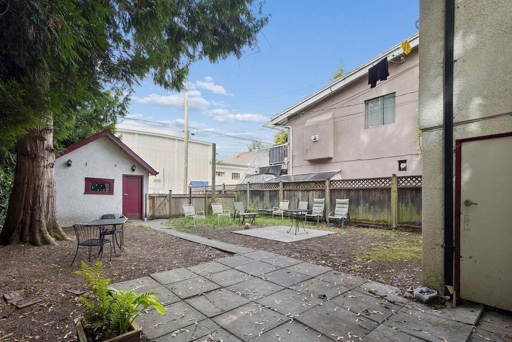 Ground level-3229 W 11th Avenue, Vancouver, BC, V6K 2M9 - 18