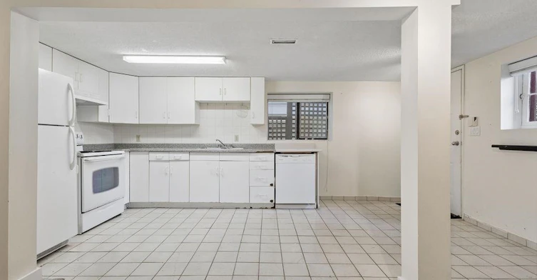 Ground level-3229 W 11th Avenue, Vancouver, BC, V6K 2M9 - 4