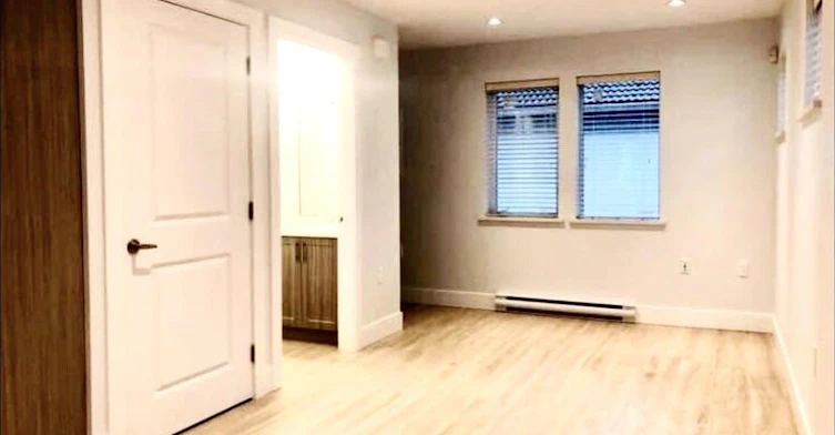 LANEWAY-5518 Inverness Street, Vancouver, BC, V5W 3P3 - 3