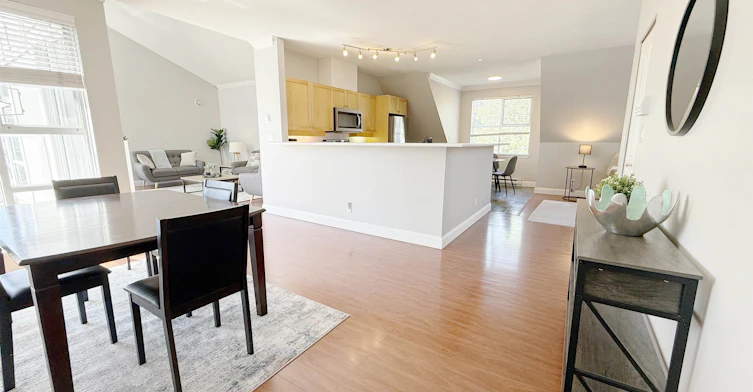 403-1990 E Kent Avenue, Vancouver, BC, V5P 4X5 - 10