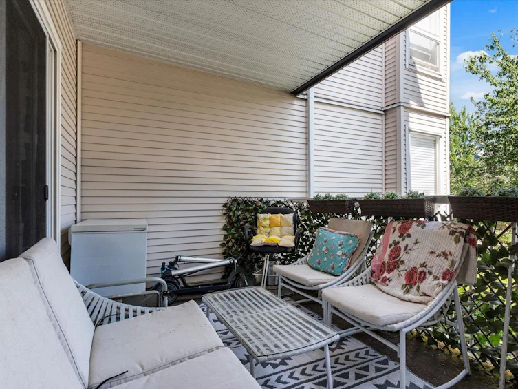 209-20200 54a Avenue, Langley, BC, V3A 3W7 - 20