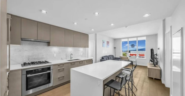 5410 Shortcut Road, Vancouver, BC, V6T 0C8 - 3