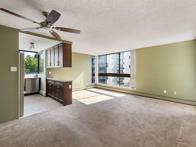 607-9280 Salish Court, Burnaby, BC, V3J 7J8 - 4