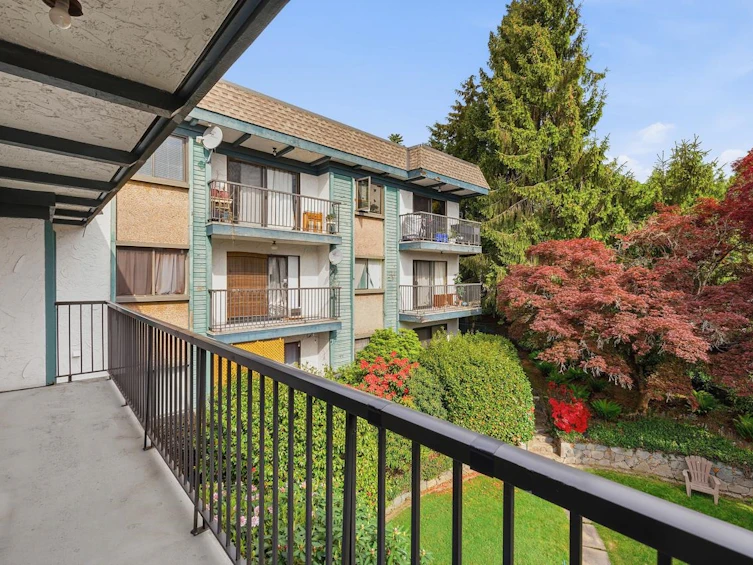 313-5450 Empire Drive, Burnaby, BC, V5B 1N4 - 27