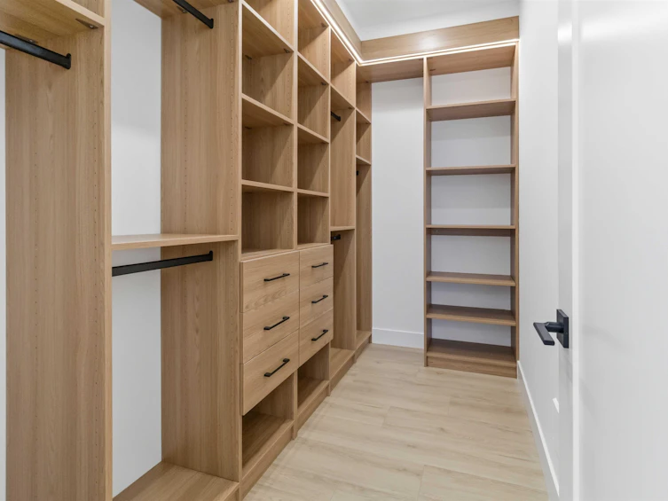 2-3871 Springfield Drive, Richmond, BC, V7E 1Z3 - 9