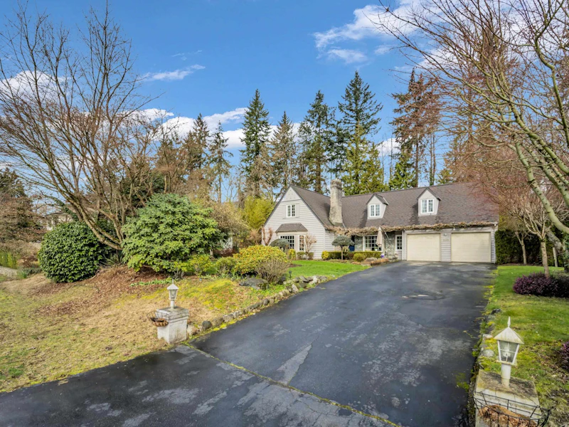 539 Newcroft Place, West Vancouver BC V7T 1W9