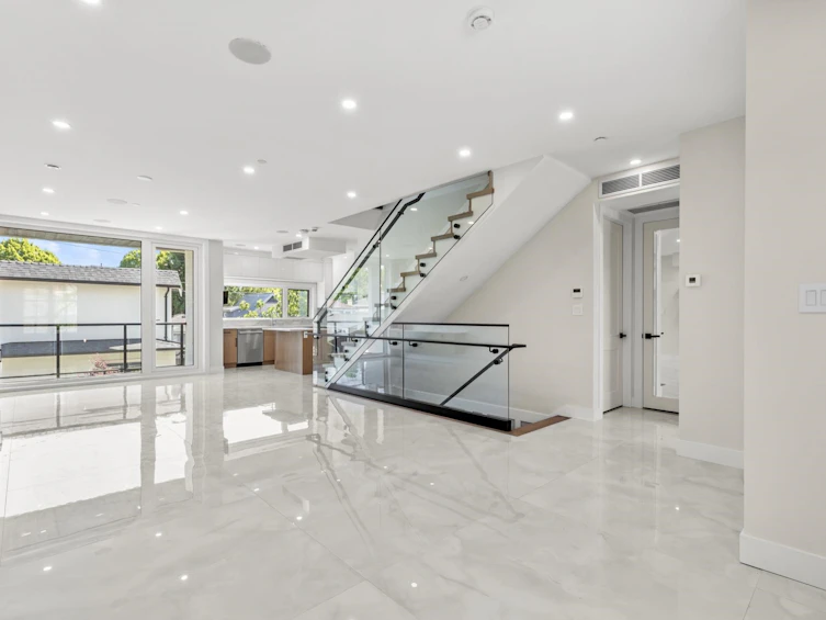 134 E 63rd Avenue, Vancouver, BC, V5X 2J6 - 7