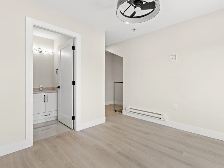 134 E 63rd Avenue, Vancouver, BC, V5X 2J6 - 36