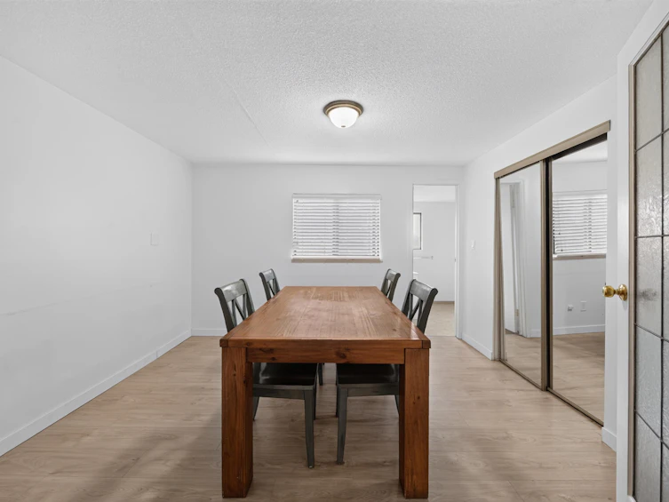 6439 Azure Road, Richmond, BC, V7C 2R8 - 24