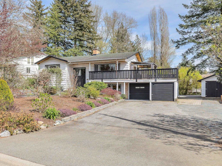 7958 Taulbut Street, Mission, BC, V2V 3W7
