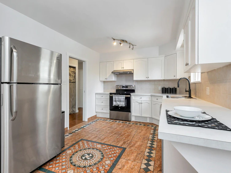 7958 Taulbut Street, Mission, BC, V2V 3W7 - 10