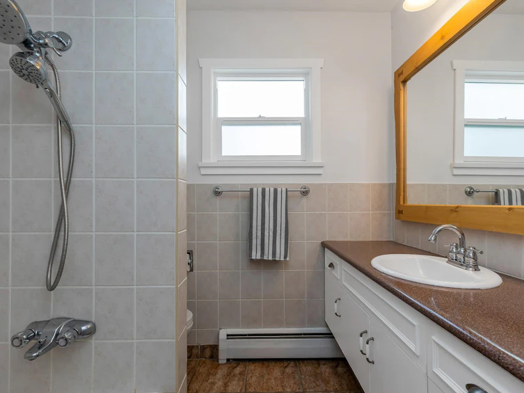 7958 Taulbut Street, Mission, BC, V2V 3W7 - 14