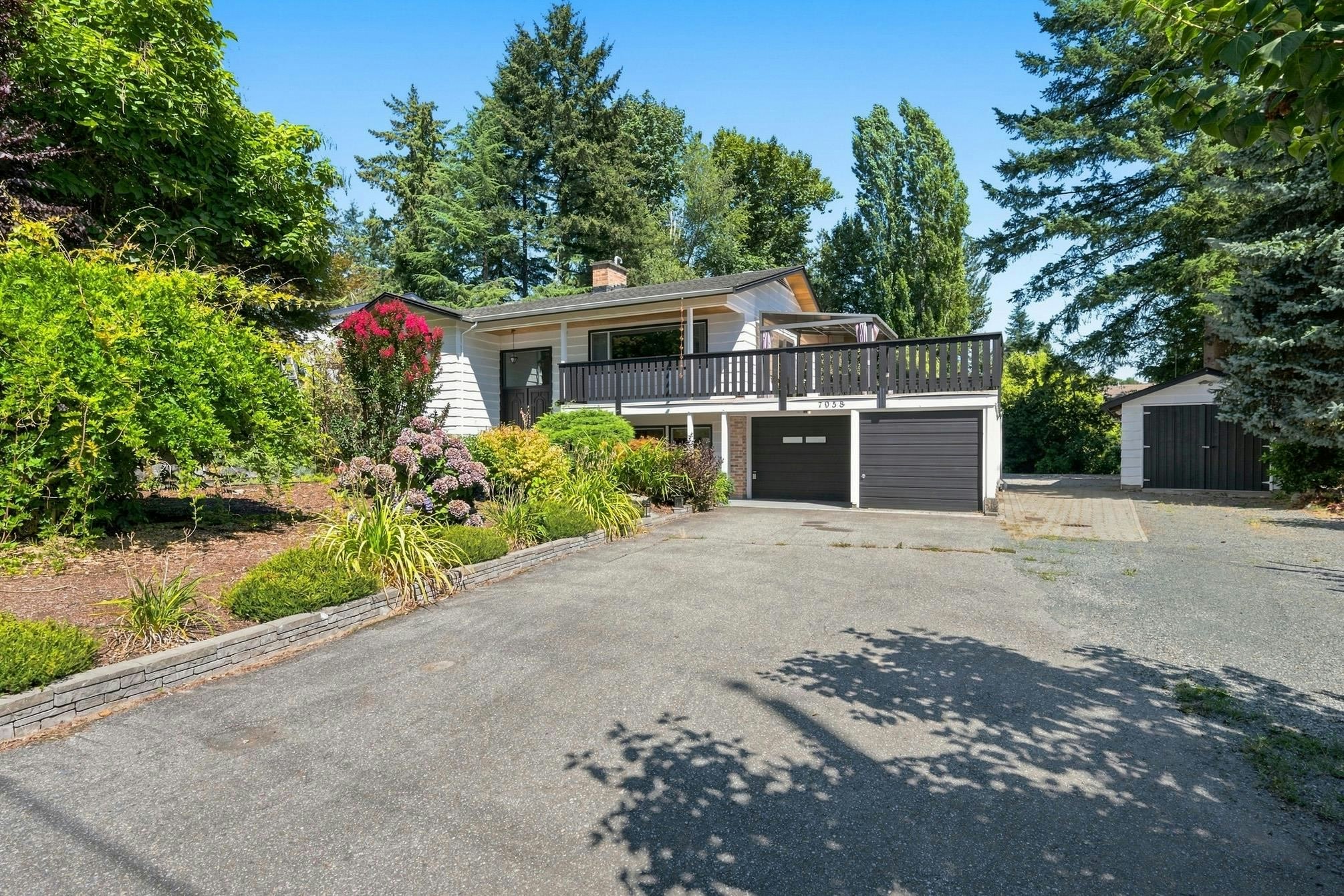 7958 Taulbut Street, Mission, BC, V2V 3W7 - 3