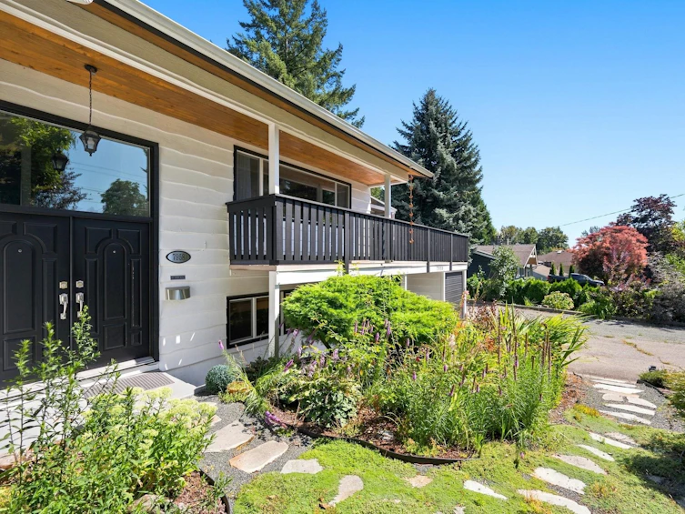 7958 Taulbut Street, Mission, BC, V2V 3W7