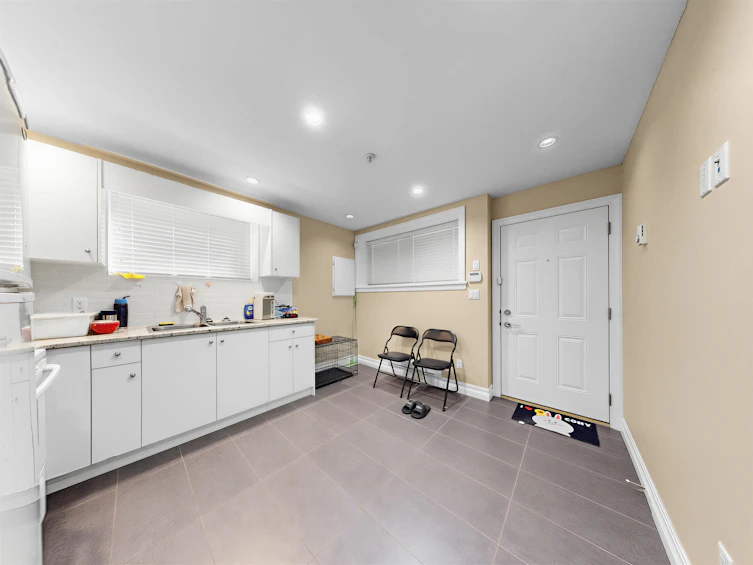 2456 E 45th Avenue, Vancouver, BC, V5R 3B5 - 22