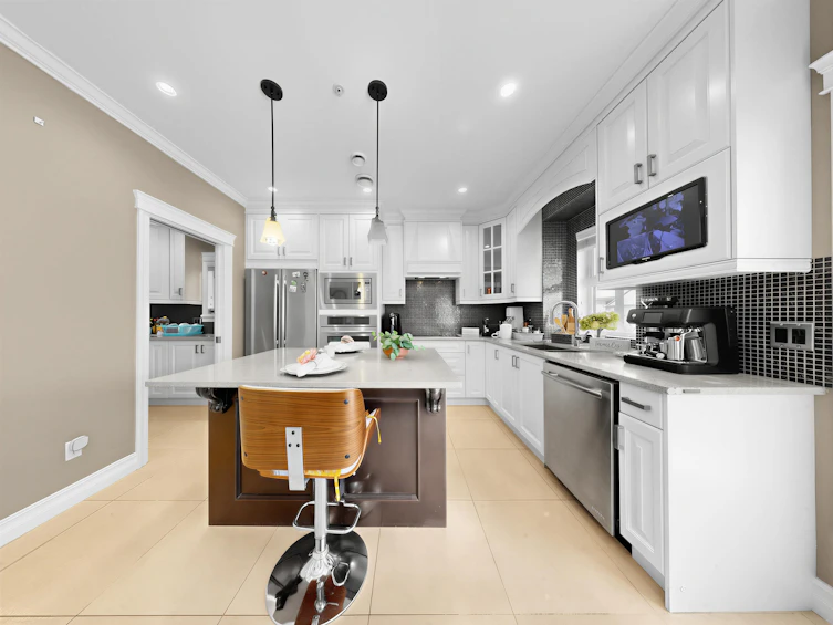 2456 E 45th Avenue, Vancouver, BC, V5R 3B5 - 8