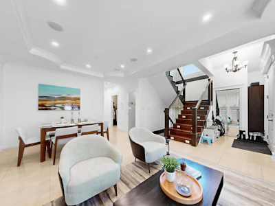 2456 E 45th Avenue - 4
