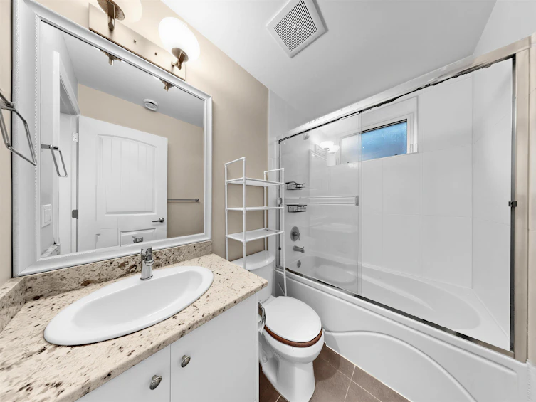 2456 E 45th Avenue, Vancouver, BC, V5R 3B5 - 25