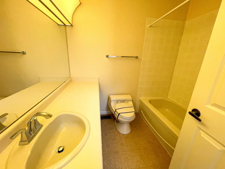 6-1725 Southmere Crescent, Surrey, BC, V4A 7A7 - 24