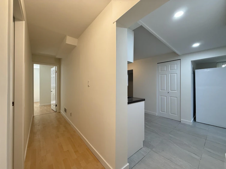 5828 Kerr Street, Vancouver, BC, V5R 4C1 - 31