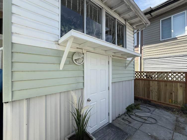 5828 Kerr Street, Vancouver, BC, V5R 4C1 - 20