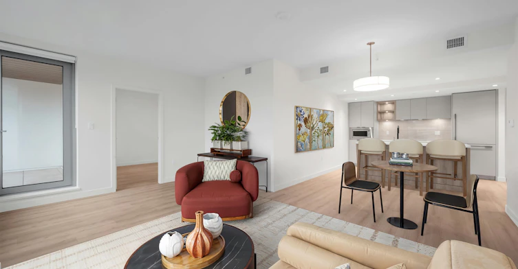 320-755 Harbourside Drive, North Vancouver, BC, V7P 0G1 - 2