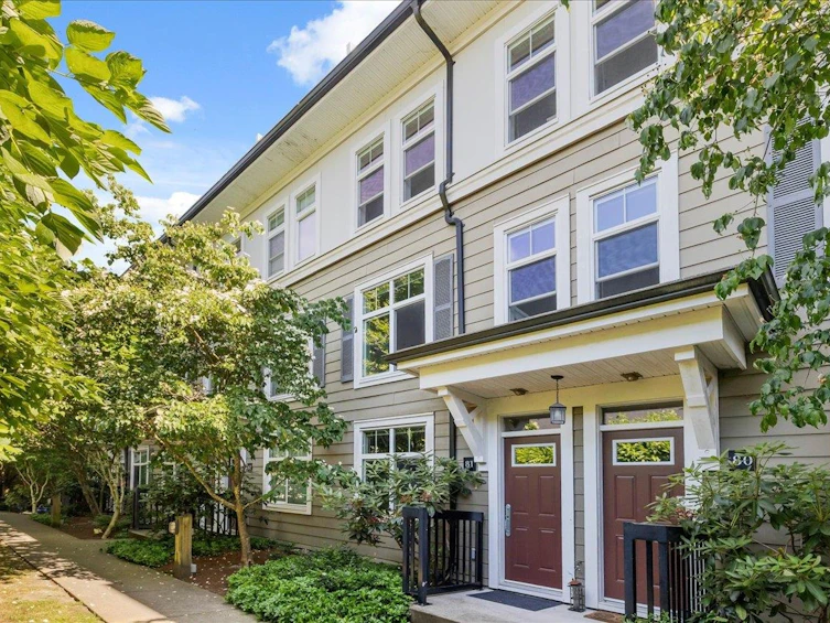 81-15833 26 Avenue, Surrey, BC, V3Z 2X5