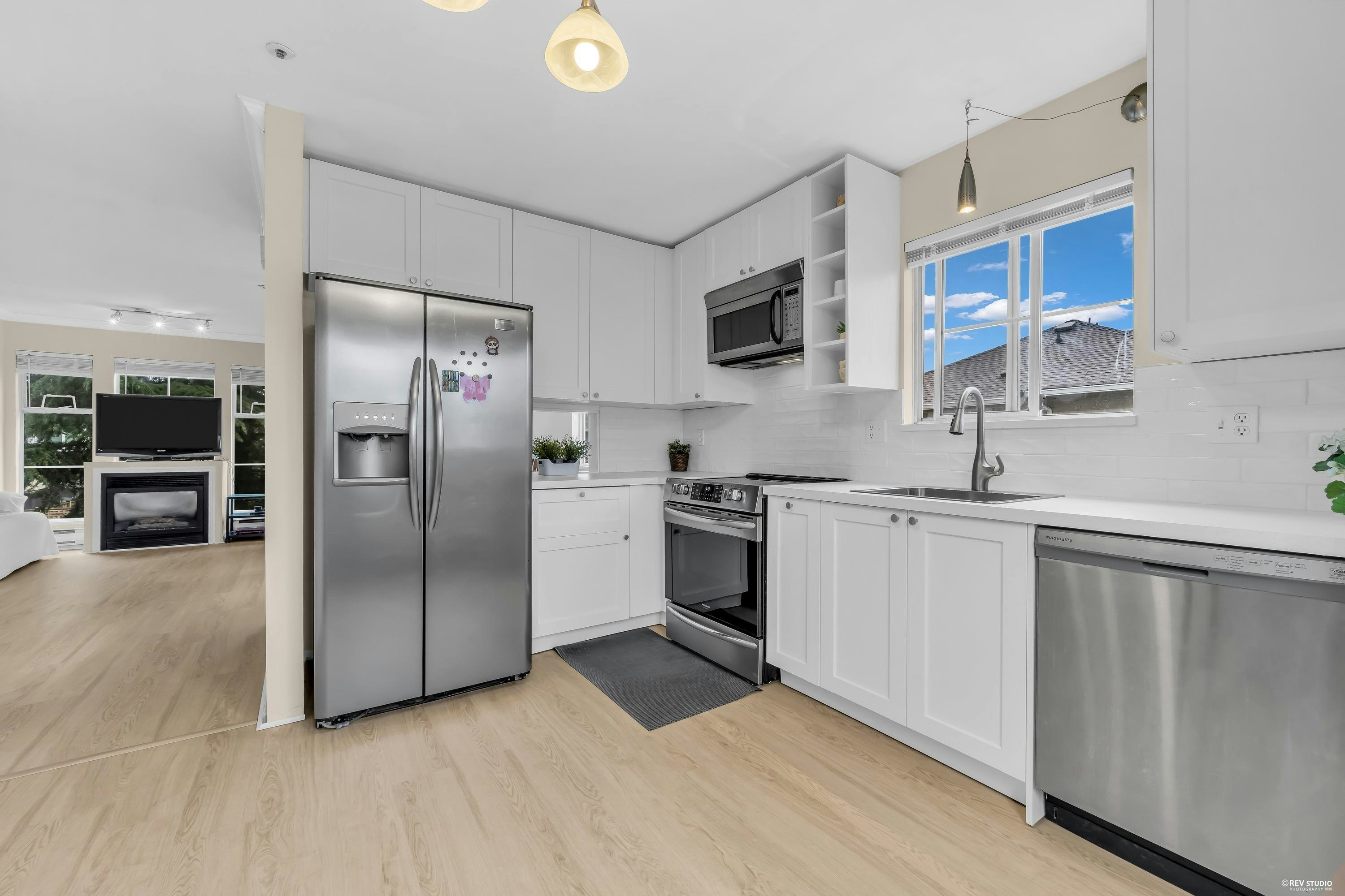 20-12188 Harris Road, Pitt Meadows, BC, V3Y 2N3 - 4