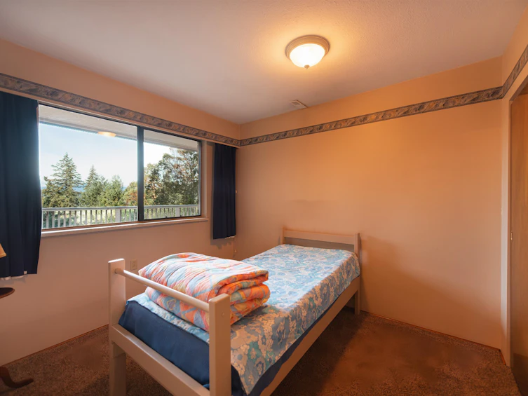 8846 Redrooffs Road, Halfmoon Bay, BC, V7Z 1B2 - 20