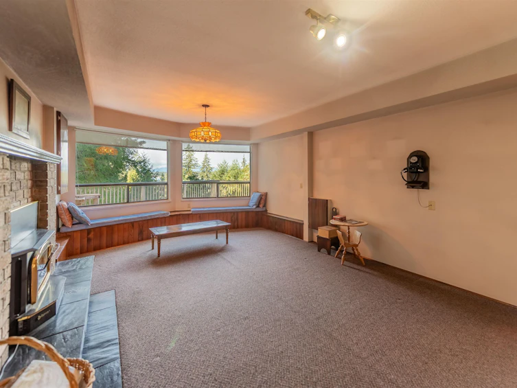 8846 Redrooffs Road, Halfmoon Bay, BC, V7Z 1B2 - 22