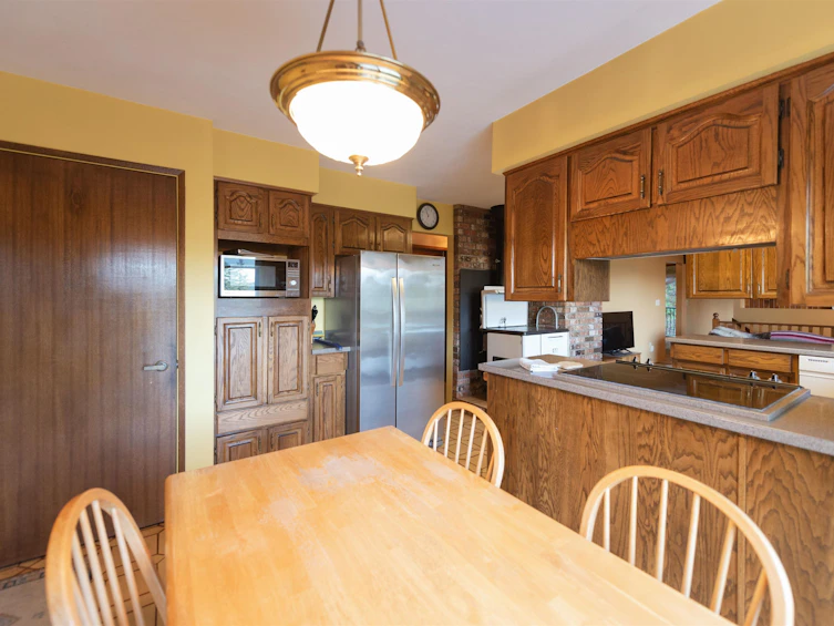 8846 Redrooffs Road, Halfmoon Bay, BC, V7Z 1B2 - 10
