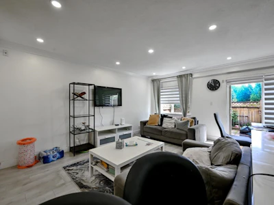 139-15215 105 Avenue - 3